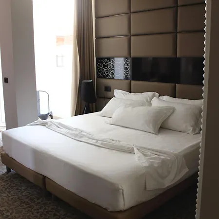 Senator Hotel 4*