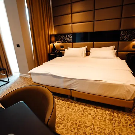 Senator Hotel 4*