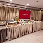 Senator 호텔 4*