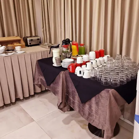 Hotel Senator Tirana