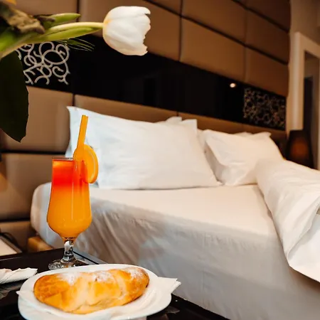 Senator 4* Tirana