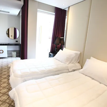 Hotel Senator Tirana
