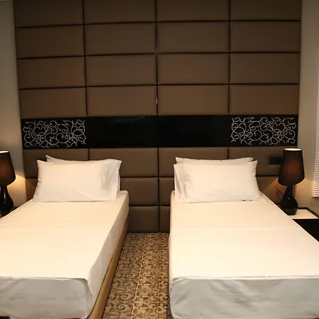 Hotel Senator Tirana