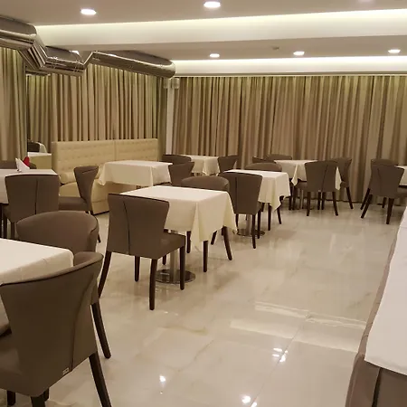 Hotel Senator Tirana